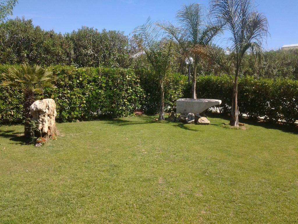 Kamarina Land Bed & Breakfast Santa Croce Camerina Dış mekan fotoğraf