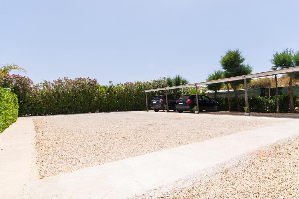 Kamarina Land Bed & Breakfast Santa Croce Camerina Dış mekan fotoğraf