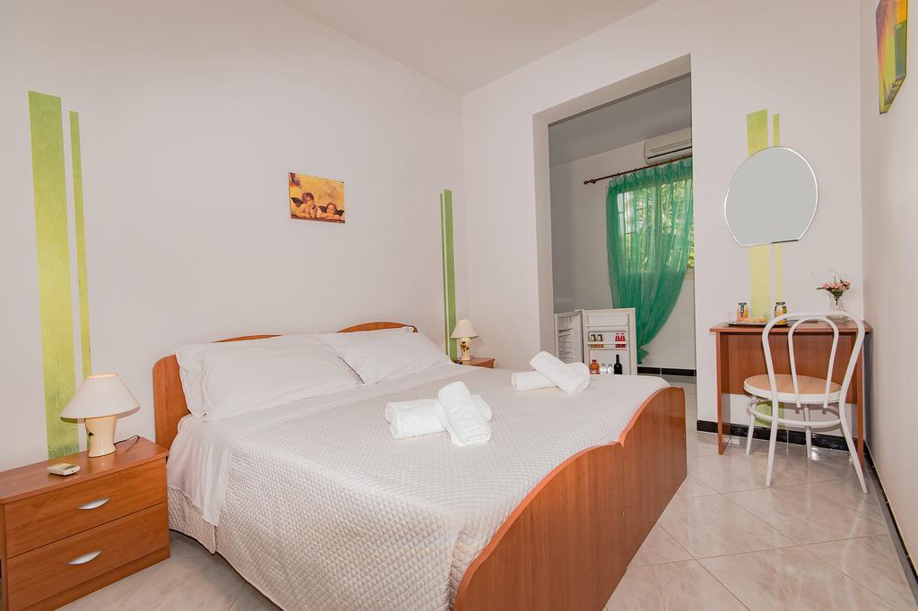 Kamarina Land Bed & Breakfast Santa Croce Camerina Dış mekan fotoğraf