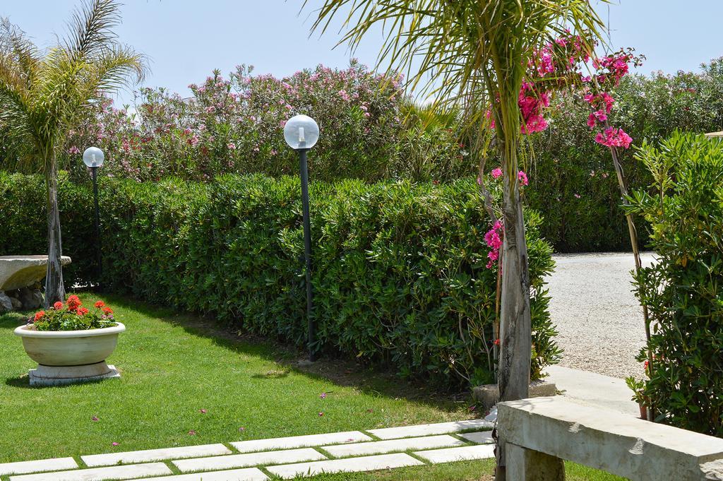 Kamarina Land Bed & Breakfast Santa Croce Camerina Dış mekan fotoğraf