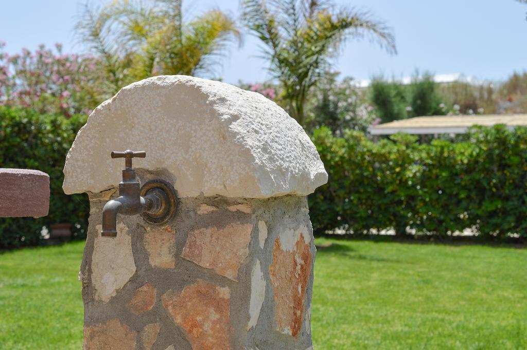 Kamarina Land Bed & Breakfast Santa Croce Camerina Dış mekan fotoğraf